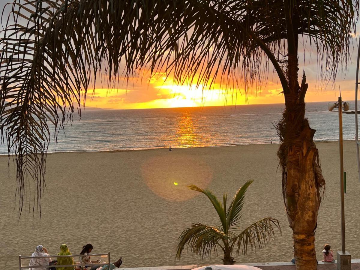 Beach And Sunset Las Palmas de Gran Canaria Dış mekan fotoğraf
